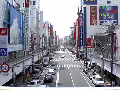 日本橋３丁目から