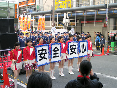 大阪府警察カラーガード隊