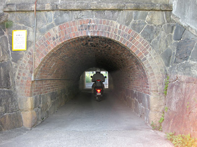 レンガ造りトンネル