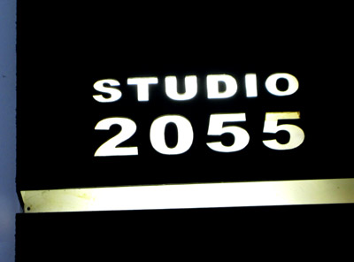 STUDIO 2055