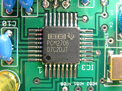 PCM2706