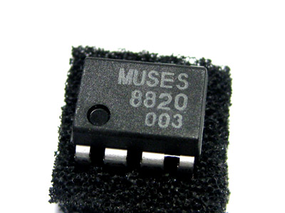 MUSES 8820