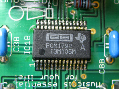 PCM1792A