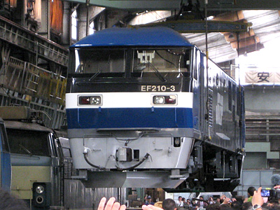 EF210-3